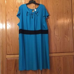 2x Black & Turquoise dress cutout neckline plus 2x